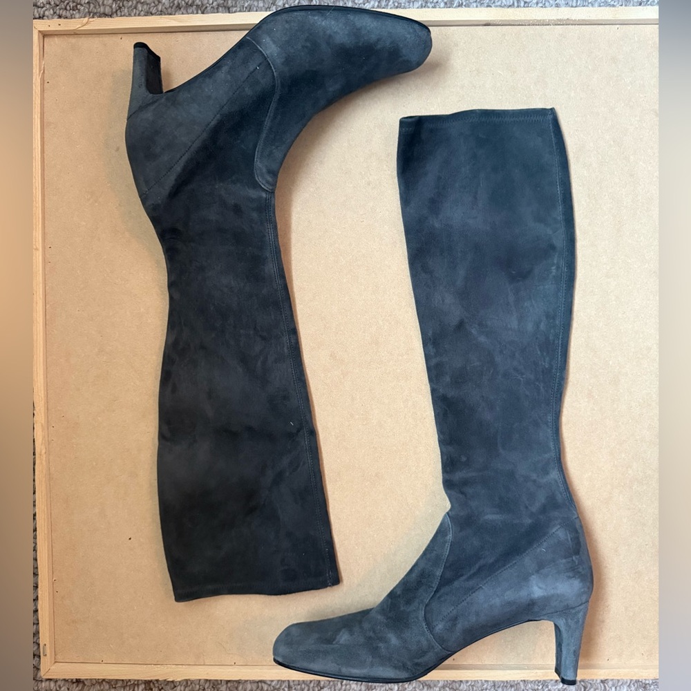 Stuart Weitzman Gray Suede Heeled Boots